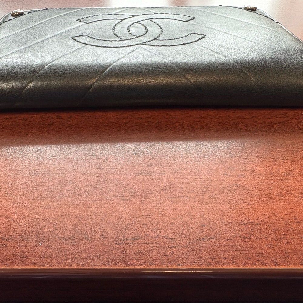 Chanel Black Chevron Wallet WOC - Picture 12 of 16